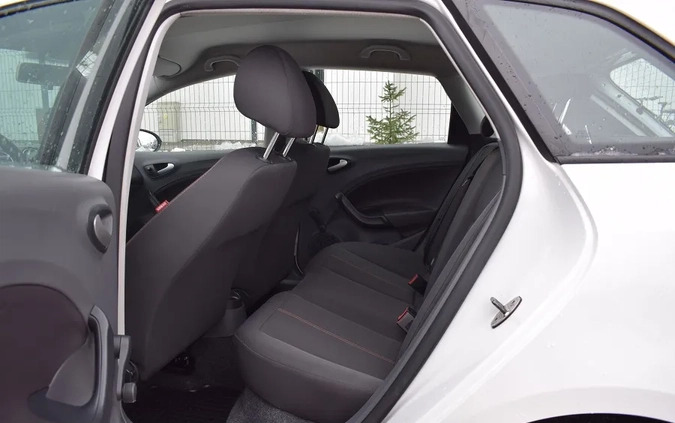 Seat Ibiza cena 18900 przebieg: 152102, rok produkcji 2011 z Kościan małe 301